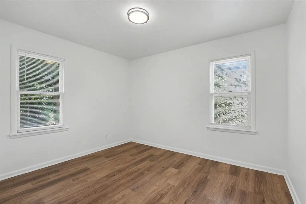 Photo 13 — 3805 SW 40th Place, Oklahoma City, OK 73119