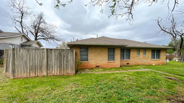 Photo 4 — 3101 Venice Boulevard, Oklahoma City, OK 73112