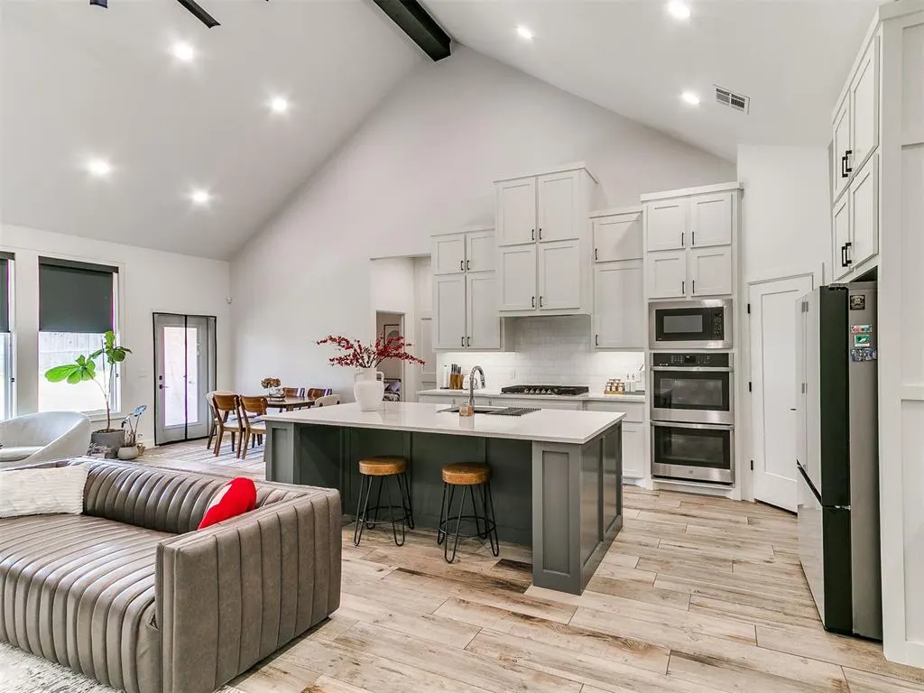 Photo 6 — 6400 NW 157th Street, Edmond, OK 73013