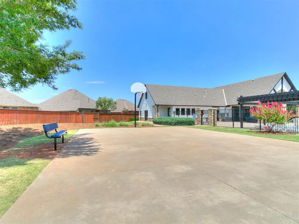 Photo 14 — 6400 NW 157th Street, Edmond, OK 73013