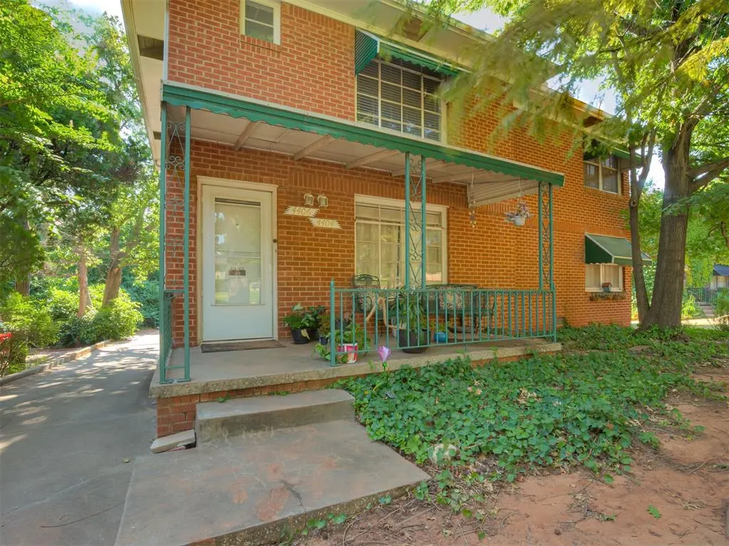 Photo 2 — 4406 N Harvey Parkway, Oklahoma City, OK 73118