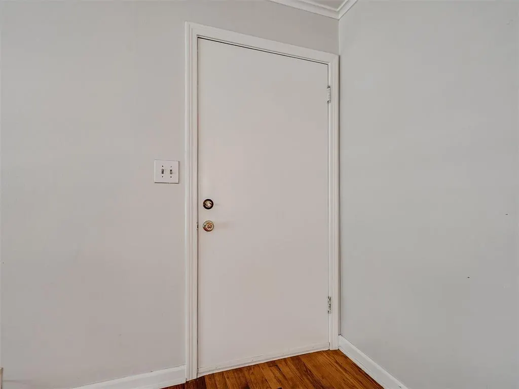 Photo 5 — 4406 N Harvey Parkway, Oklahoma City, OK 73118