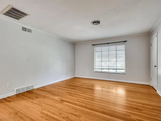 Photo 6 — 4406 N Harvey Parkway, Oklahoma City, OK 73118