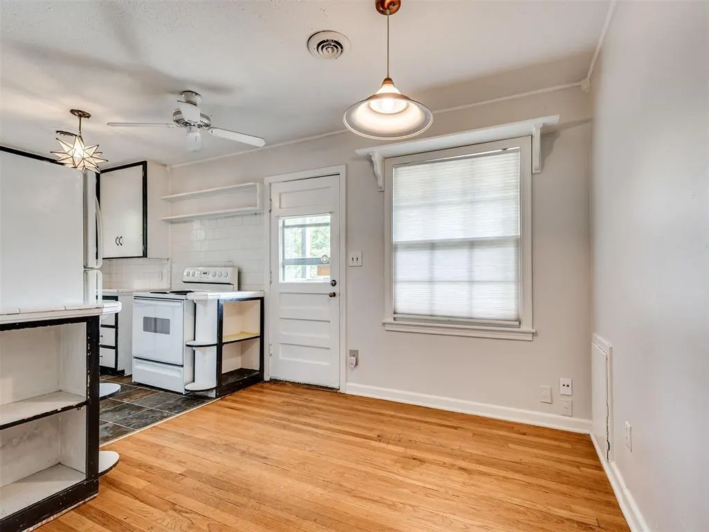 Photo 10 — 4406 N Harvey Parkway, Oklahoma City, OK 73118