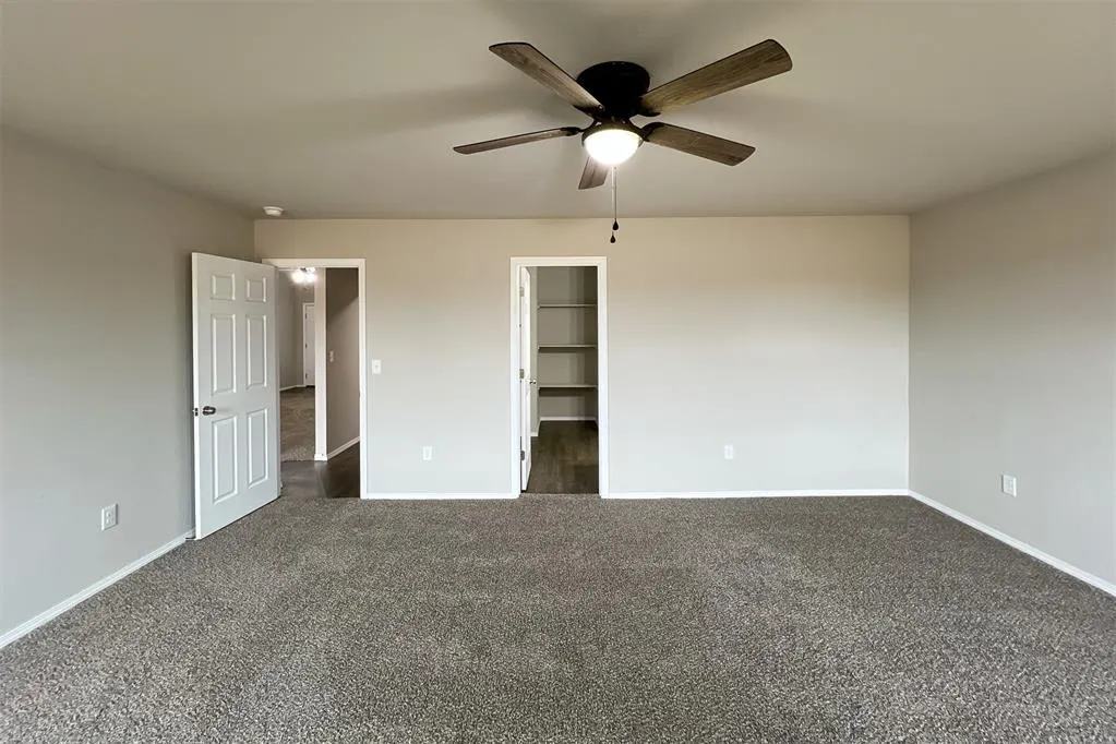 Photo 8 — 4301 Driftwood Drive, Harrah, OK 73045