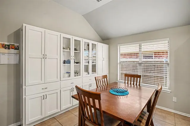 Photo 5 — 521 Loyd Lane, Oklahoma City, OK 73160