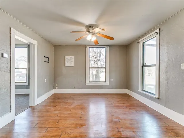 Photo 8 — 1201 W Logan Avenue, Guthrie, OK 73044