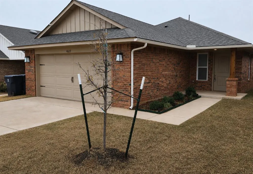 Front exterior — 4617 Emerald Knoll Road, Oklahoma City, OK 73179