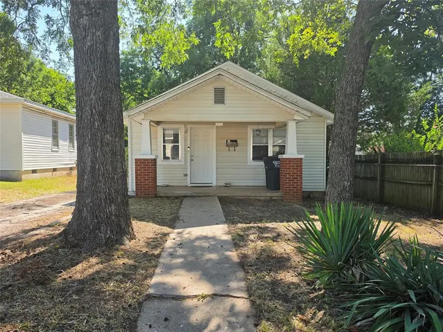 Photo 2 — 309 N Roosevelt Avenue, Shawnee, OK 74801