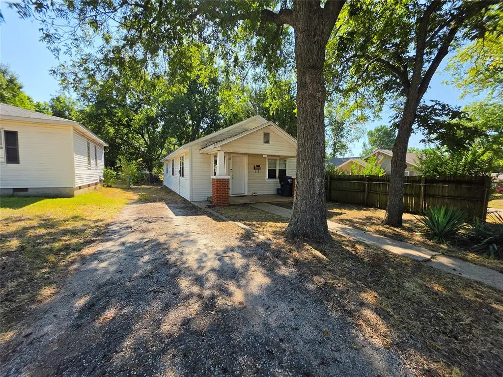 Photo 3 — 309 N Roosevelt Avenue, Shawnee, OK 74801