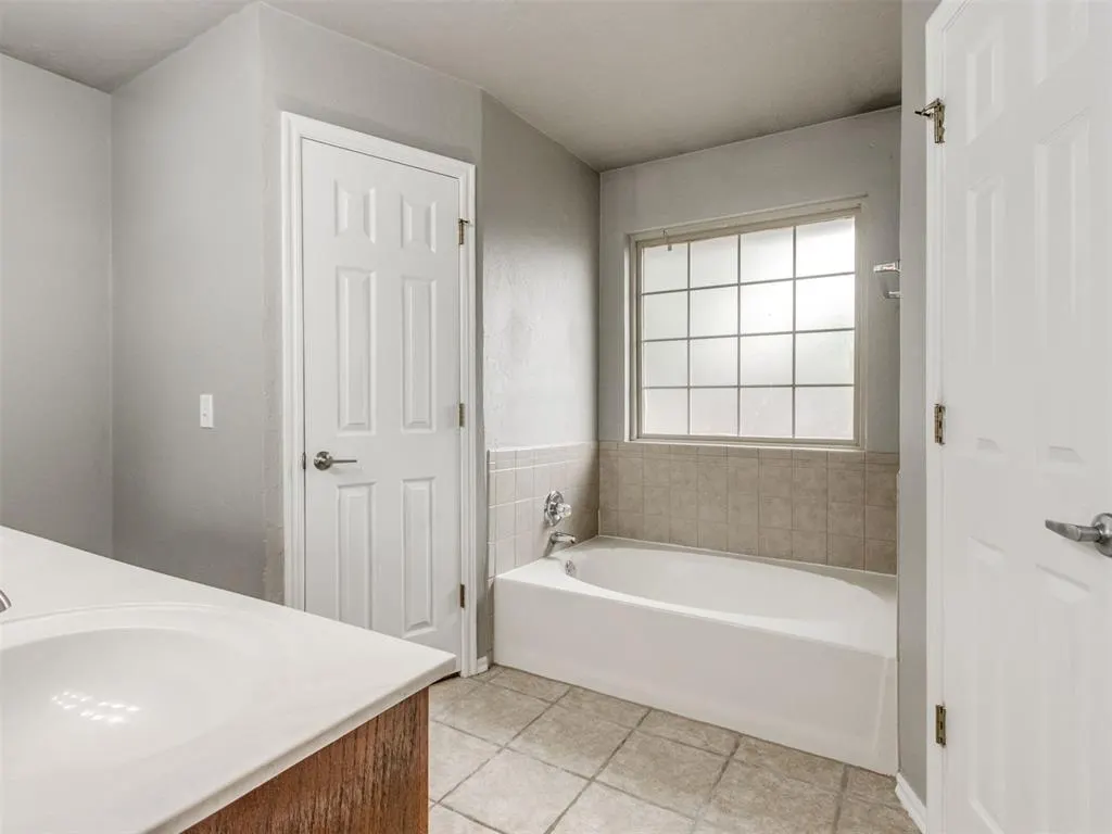 Photo 39 — 21925 Homesteaders Road, Edmond, OK 73012