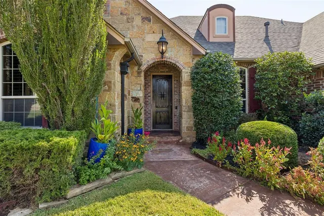 Photo 4 — 1401 Canyon Bridge Lane, Edmond, OK 73034