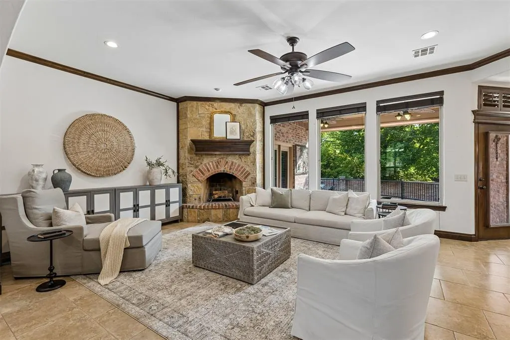 Photo 6 — 1401 Canyon Bridge Lane, Edmond, OK 73034