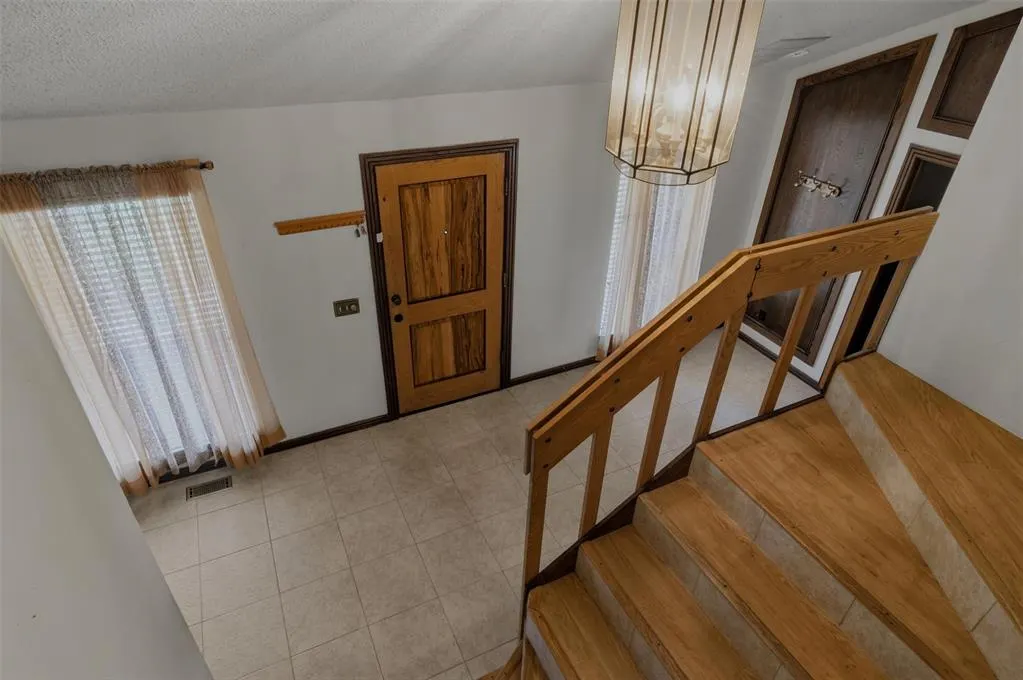 Photo 7 — 3711 Marked Tree Drive, Edmond, OK 73013
