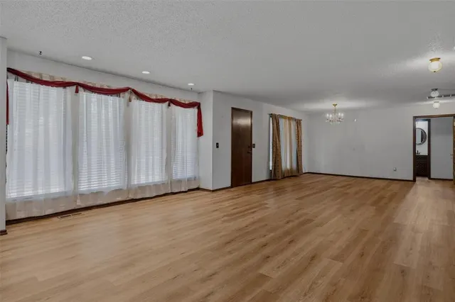Photo 8 — 3711 Marked Tree Drive, Edmond, OK 73013