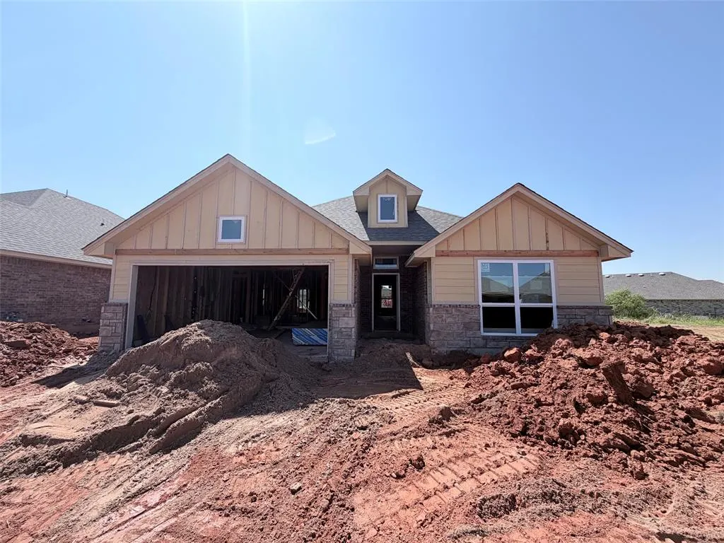 Front exterior — 2536 NW 196th Street, Edmond, OK 73012