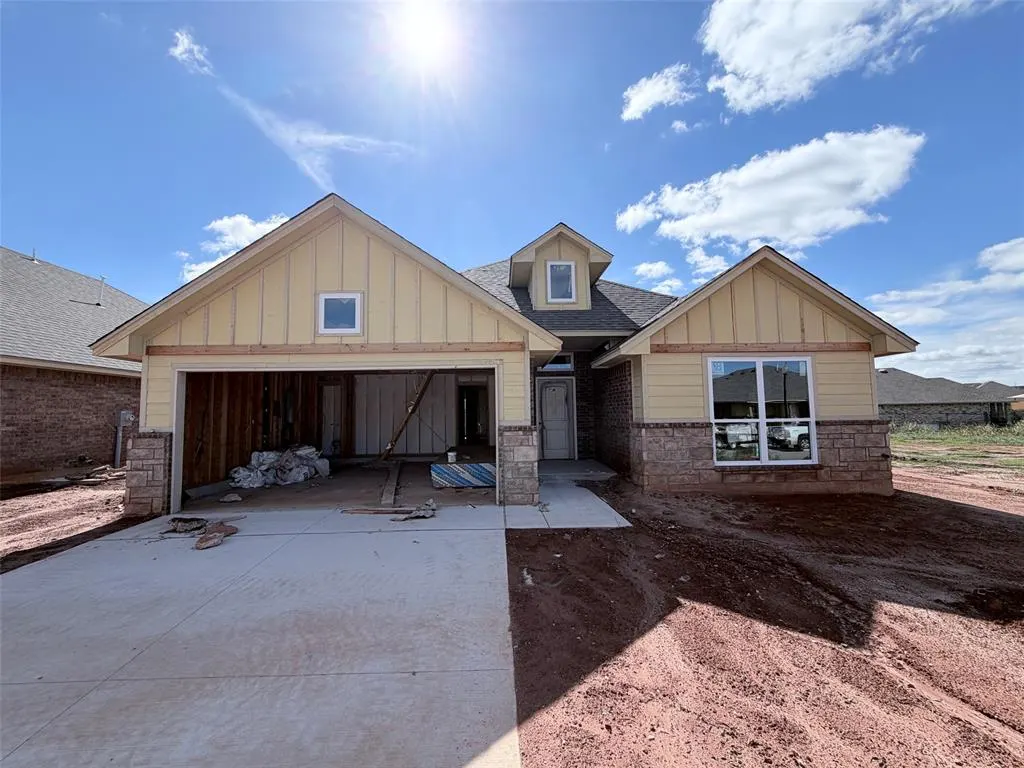 Front exterior — 2536 NW 196th Street, Edmond, OK 73012