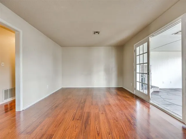 Photo 8 — 1453 SW 61st Street, Oklahoma City, OK 73159