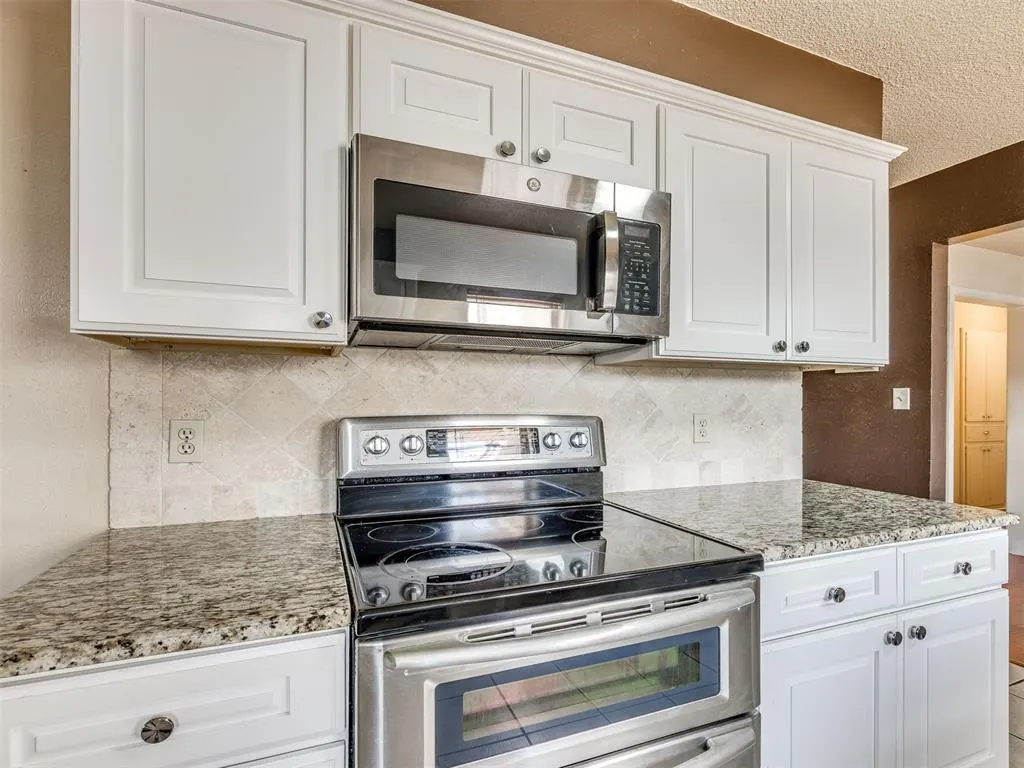 Photo 13 — 1453 SW 61st Street, Oklahoma City, OK 73159