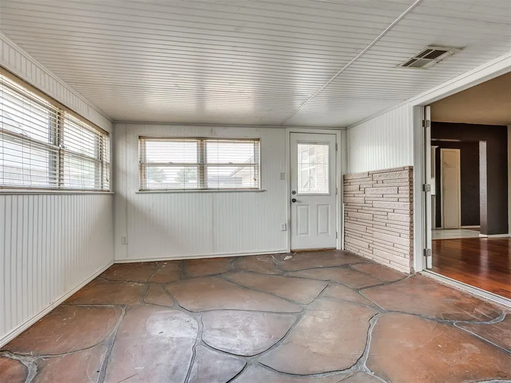 Photo 16 — 1453 SW 61st Street, Oklahoma City, OK 73159