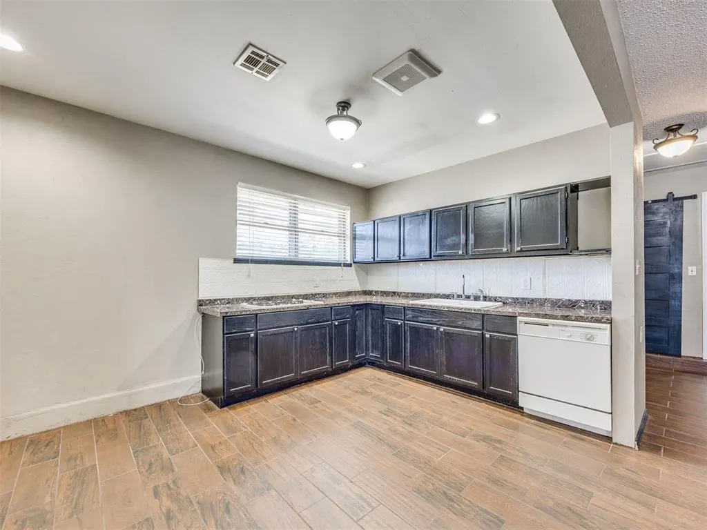 Photo 32 — 1453 SW 61st Street, Oklahoma City, OK 73159