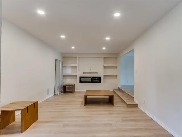 Photo 6 — 11124 Blue Stem Drive, Oklahoma City, OK 73162