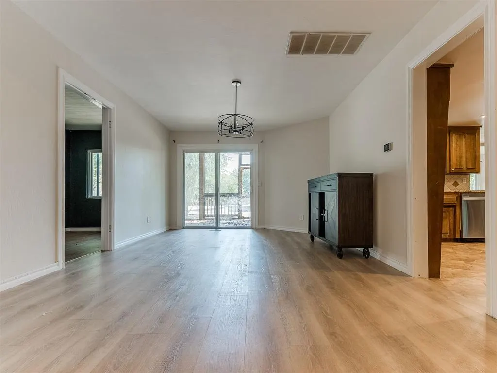 Photo 9 — 11124 Blue Stem Drive, Oklahoma City, OK 73162