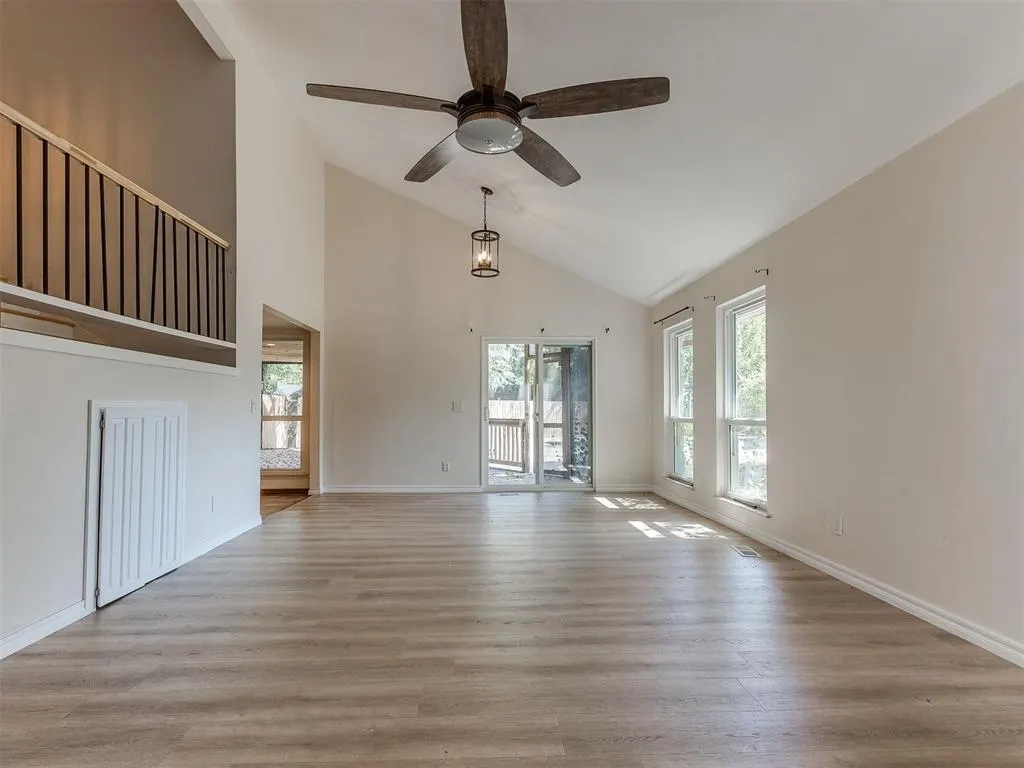 Photo 19 — 11124 Blue Stem Drive, Oklahoma City, OK 73162
