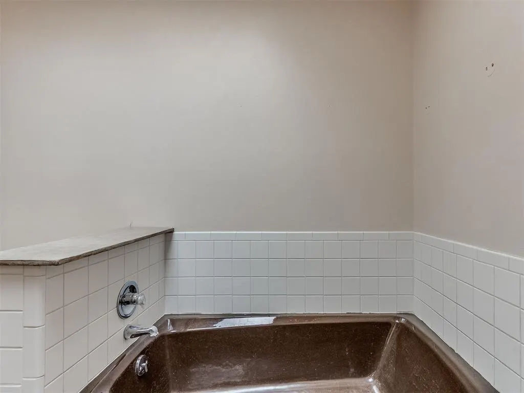Photo 31 — 11124 Blue Stem Drive, Oklahoma City, OK 73162