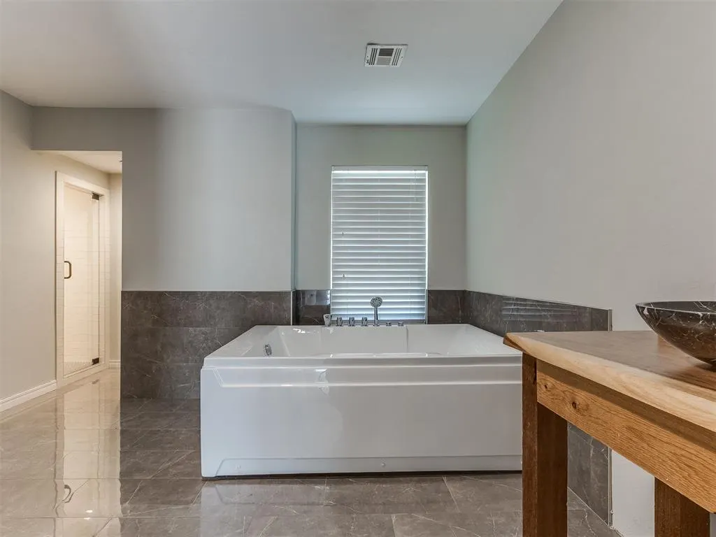 Photo 41 — 11124 Blue Stem Drive, Oklahoma City, OK 73162