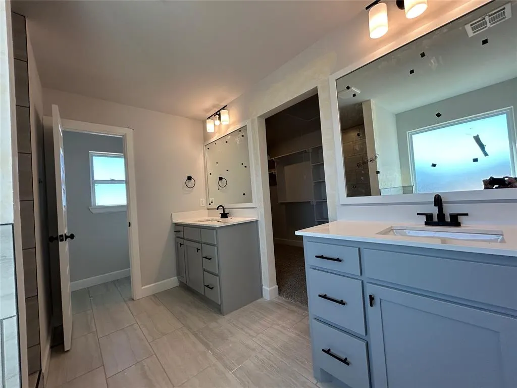 Photo 10 — 1313 Lighthorsemen Way, Choctaw, OK 73020