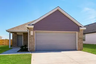 Sold home at 2003 Crimson Lake Boulevard