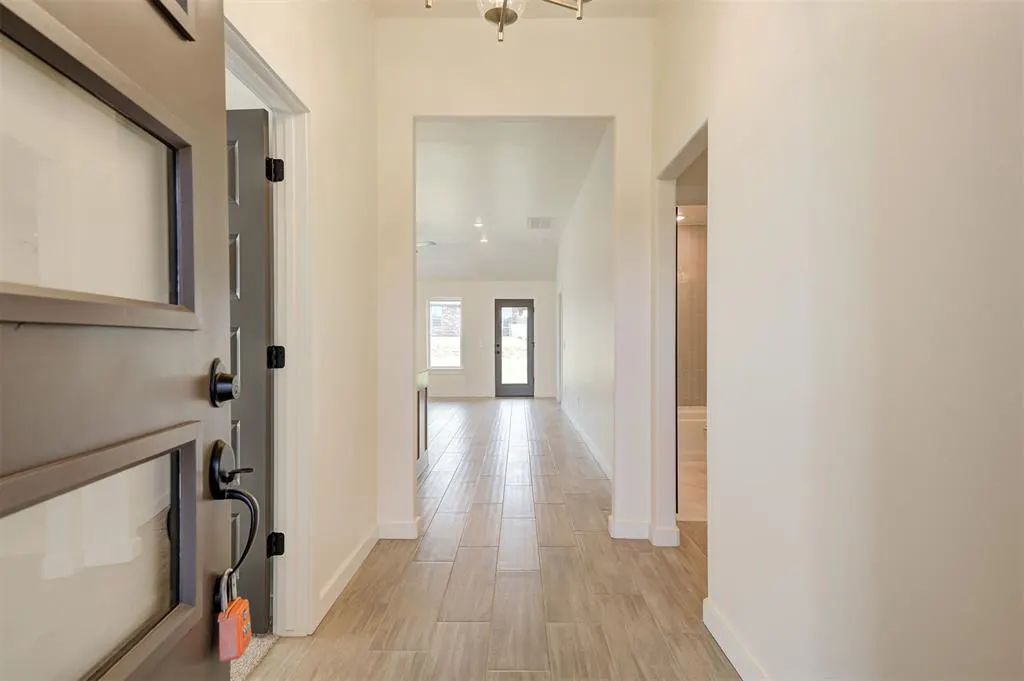 Photo 4 — 4124 Overlook Pass, Edmond, OK 73025
