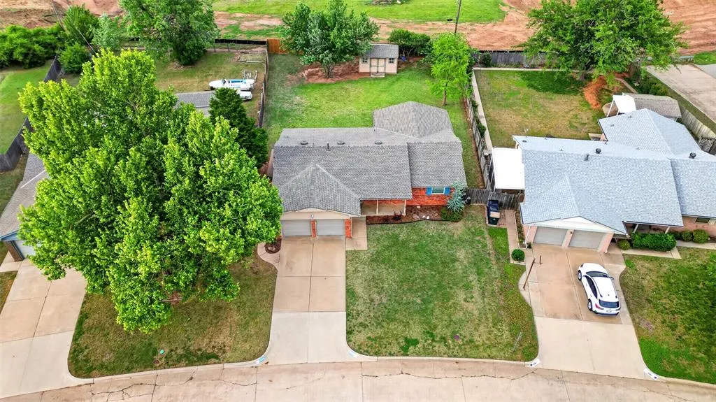 Photo 38 — 1905 Plymouth Lane, Oklahoma City, OK 73120