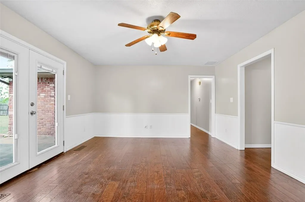 Photo 14 — 1905 Plymouth Lane, Oklahoma City, OK 73120