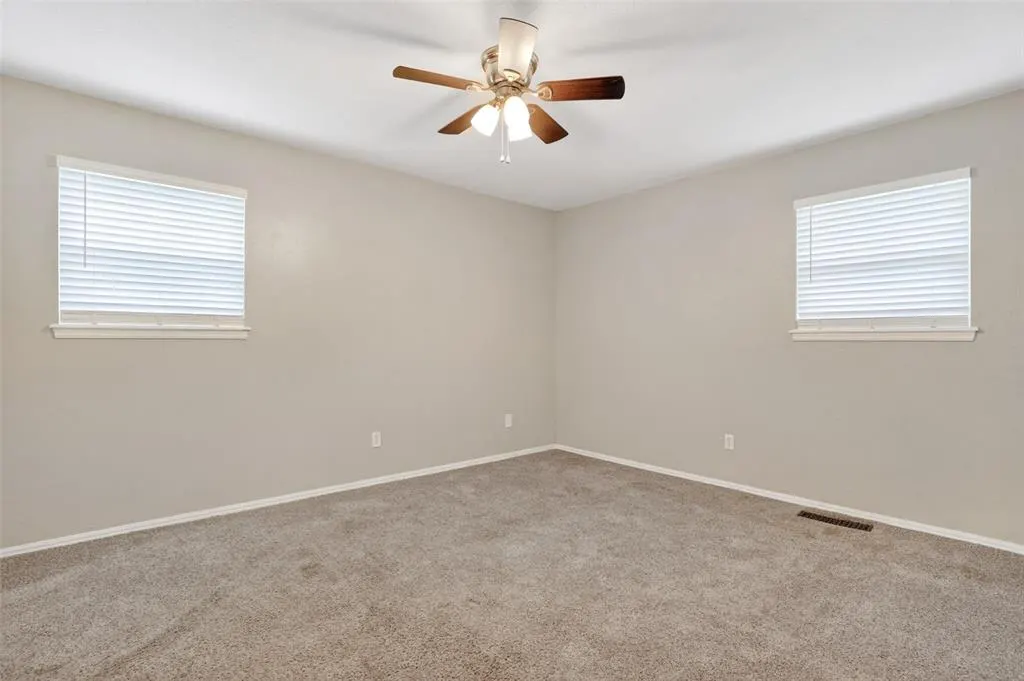 Photo 25 — 1905 Plymouth Lane, Oklahoma City, OK 73120