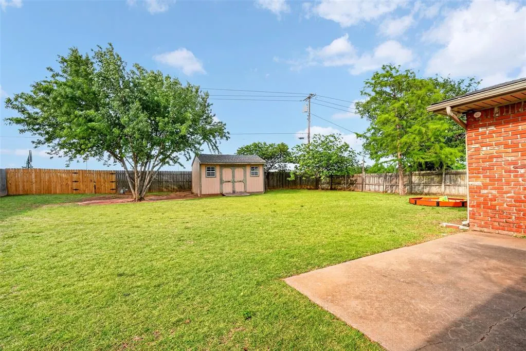 Photo 34 — 1905 Plymouth Lane, Oklahoma City, OK 73120