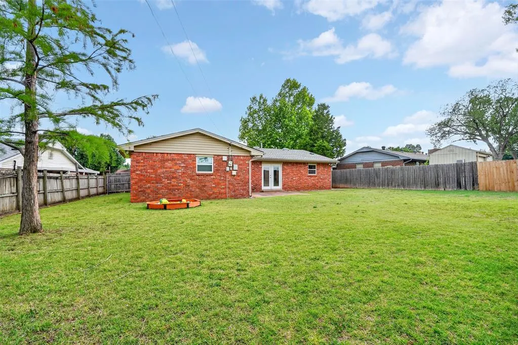 Photo 37 — 1905 Plymouth Lane, Oklahoma City, OK 73120