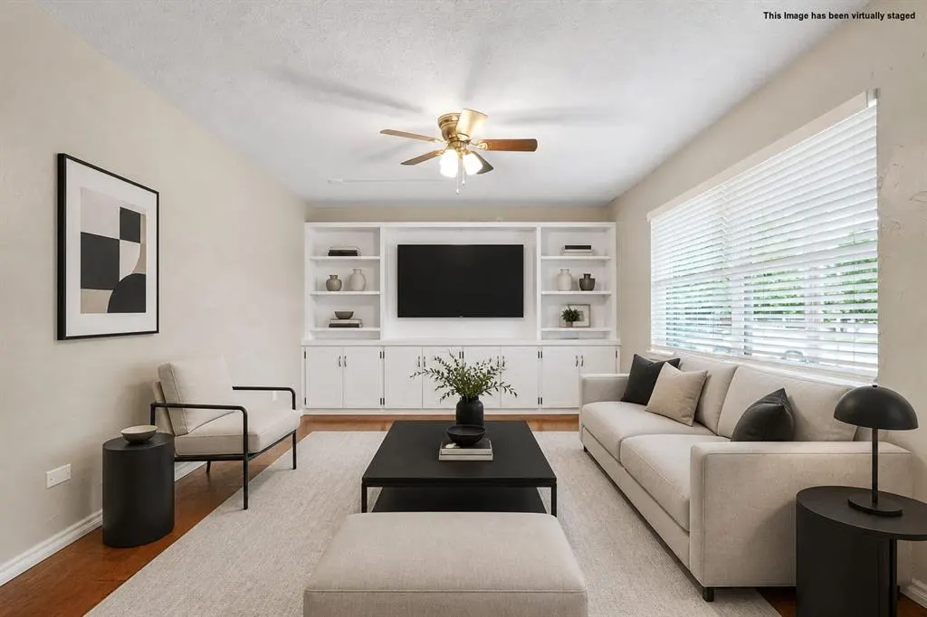 Photo 4 — 1905 Plymouth Lane, Oklahoma City, OK 73120