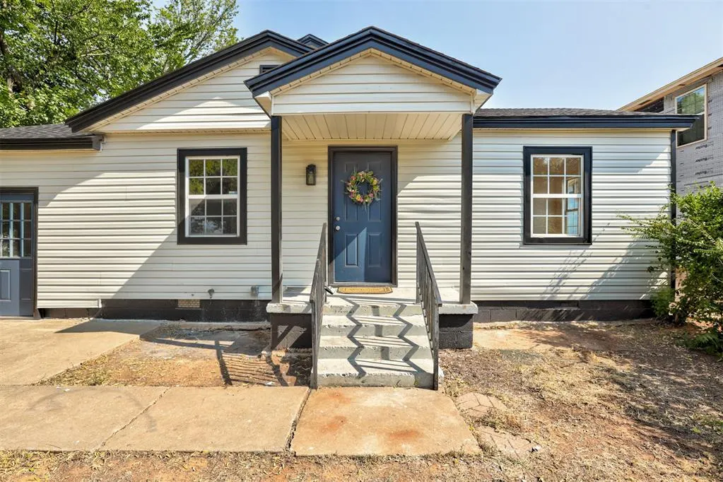 Photo 2 — 1437 SW 36th Street, Oklahoma City, OK 73109