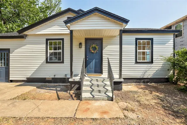 Photo 2 — 1437 SW 36th Street, Oklahoma City, OK 73109
