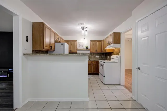 Photo 6 — 1437 SW 36th Street, Oklahoma City, OK 73109