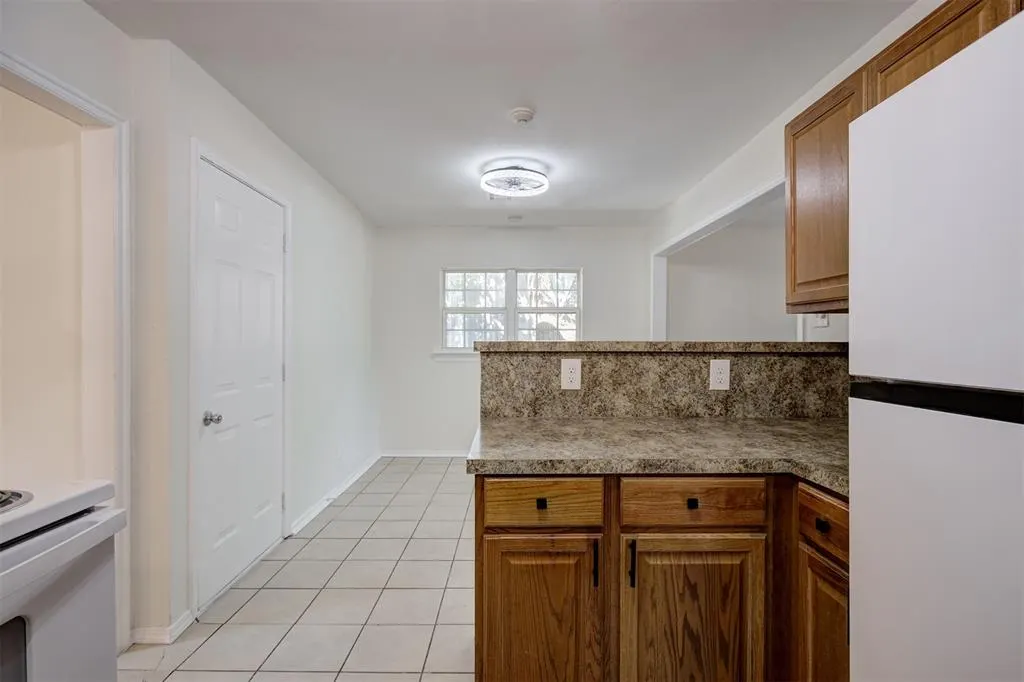 Photo 10 — 1437 SW 36th Street, Oklahoma City, OK 73109