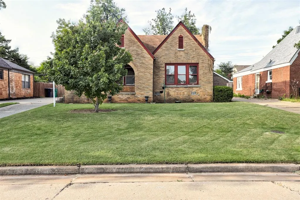 Front exterior — 2128 NW 26th Street, Oklahoma City, OK 73107