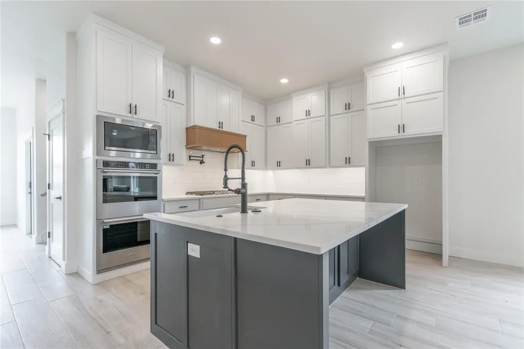 Photo 11 — 12824 High Plains Avenue, Oklahoma City, OK 73142