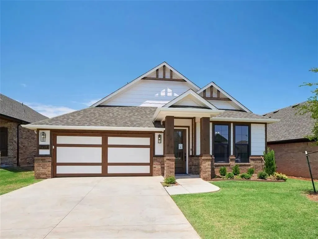 Front exterior — 7913 NW 163rd Street, Edmond, OK 73013