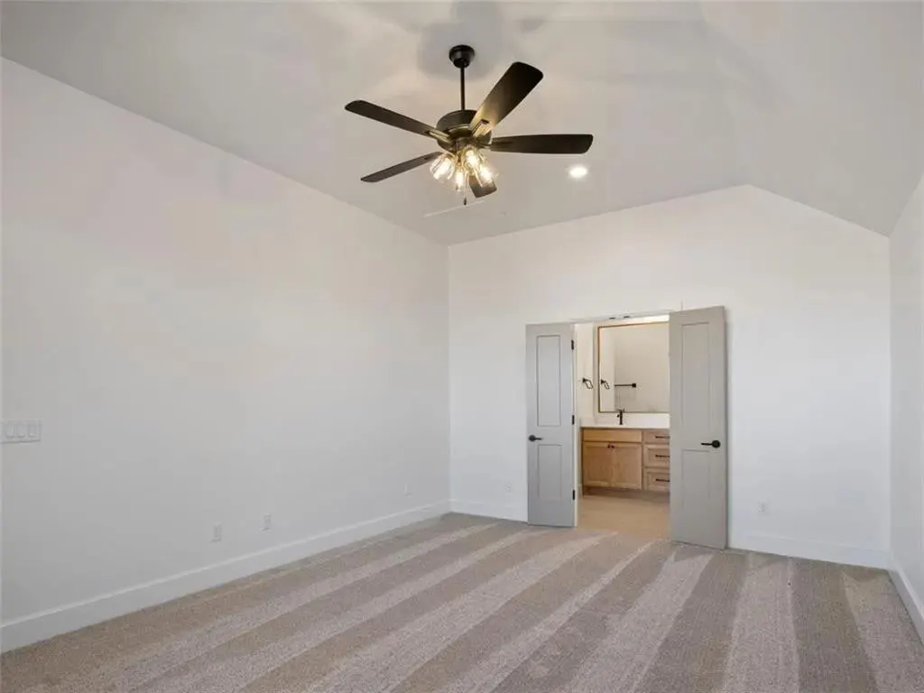 Photo 10 — 7913 NW 163rd Street, Edmond, OK 73013