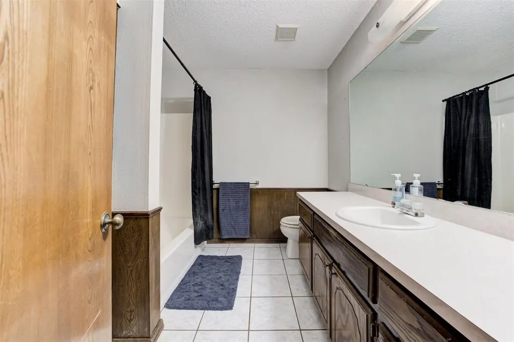 Photo 9 — 1241 Timber Ridge Drive, Choctaw, OK 73020