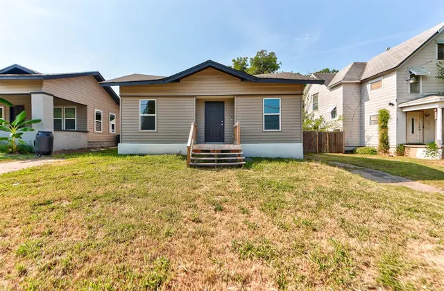 Photo 2 — 1015 E Main Street, Shawnee, OK 74801