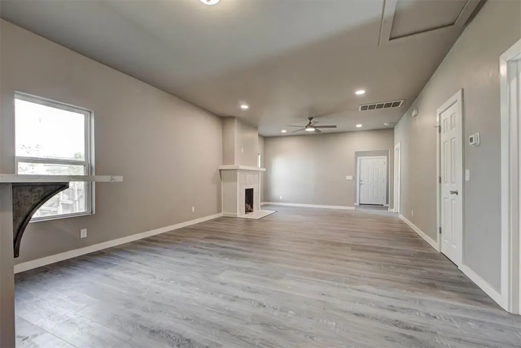 Photo 18 — 1015 E Main Street, Shawnee, OK 74801
